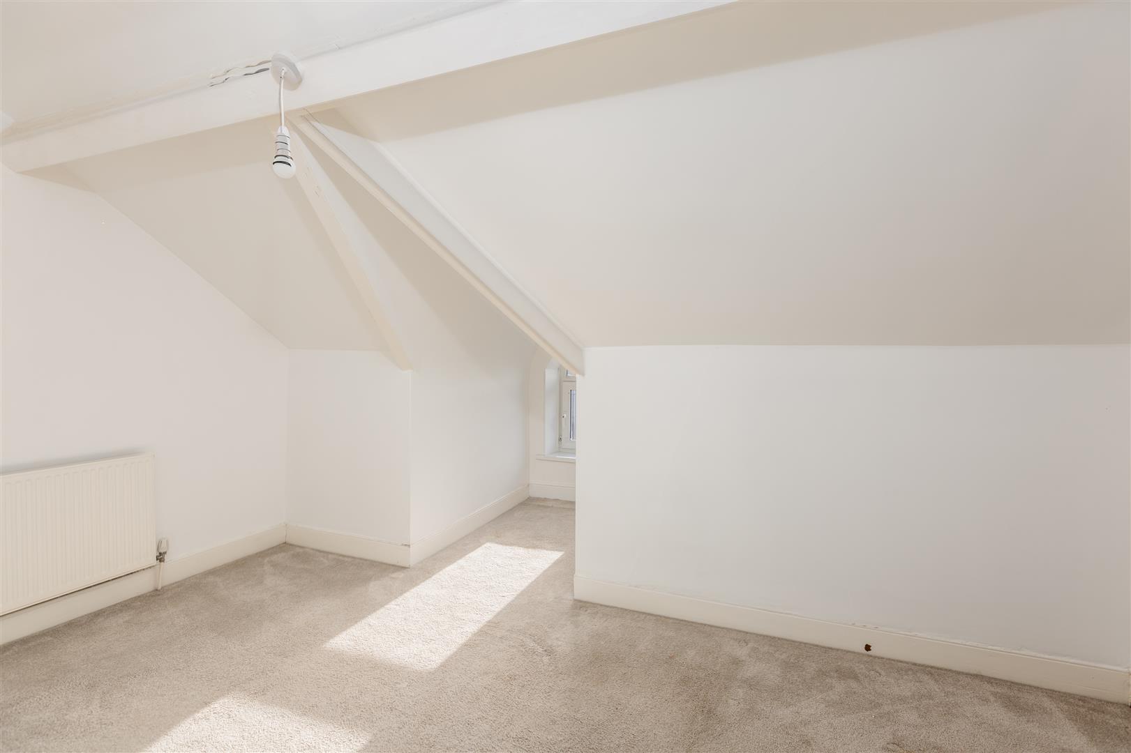 Queen Victoria Road, Llanelli, SA15 2TL